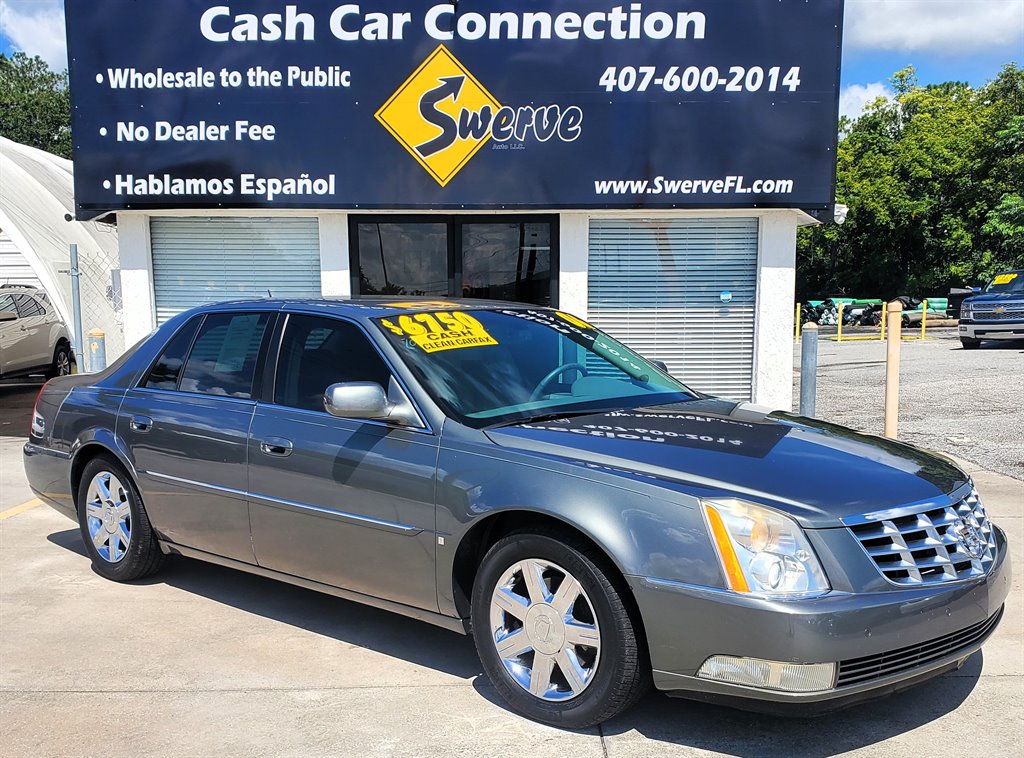 2006 Cadillac DTS's photo