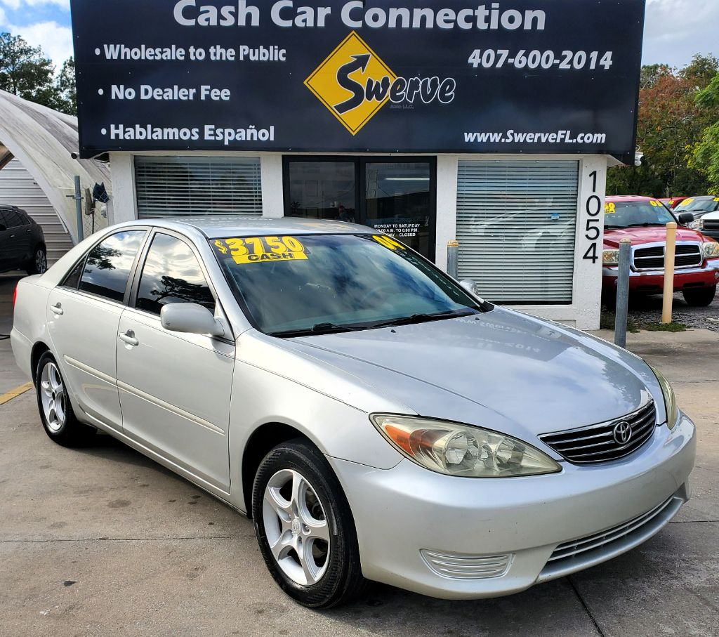 2004 Toyota Camry LE