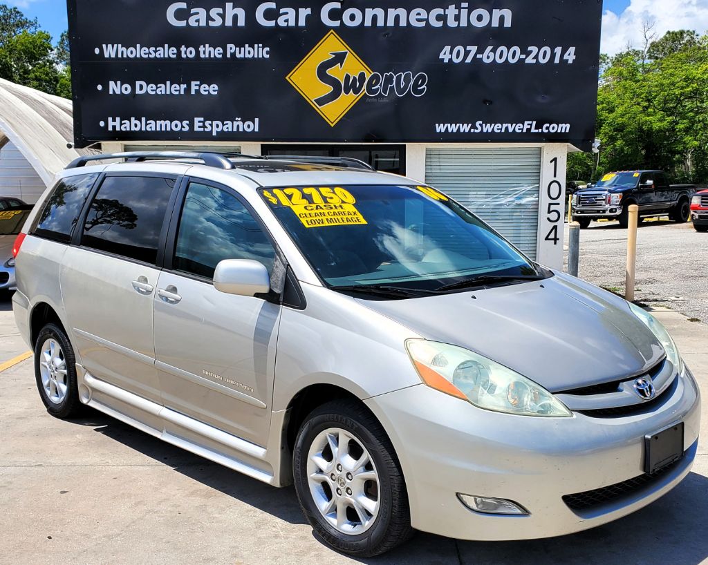 2006 Toyota Sienna XLE