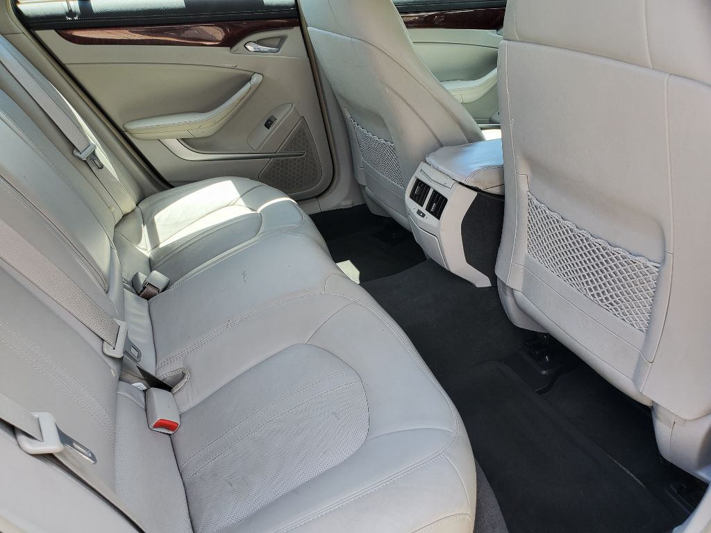 2011 Cadillac CTS Luxury Collection - Photo 32