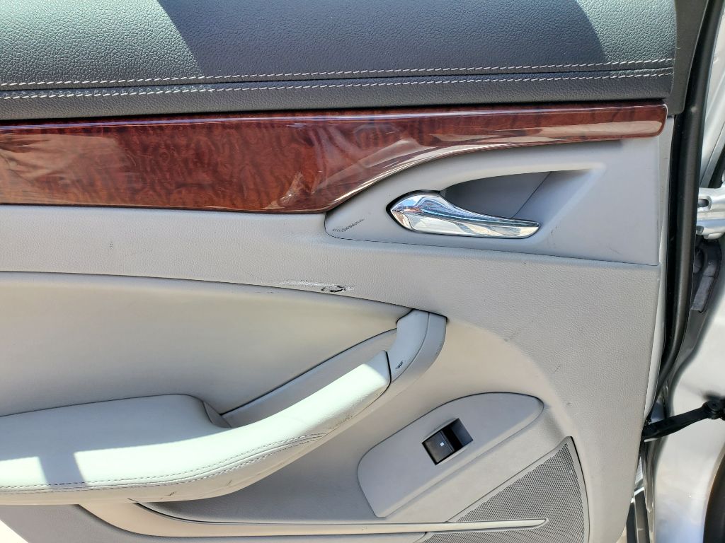 2011 Cadillac CTS Luxury Collection - Photo 24