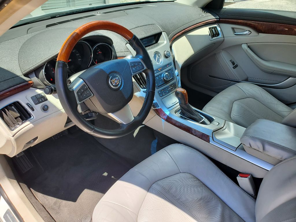 2011 Cadillac CTS Luxury Collection - Photo 16