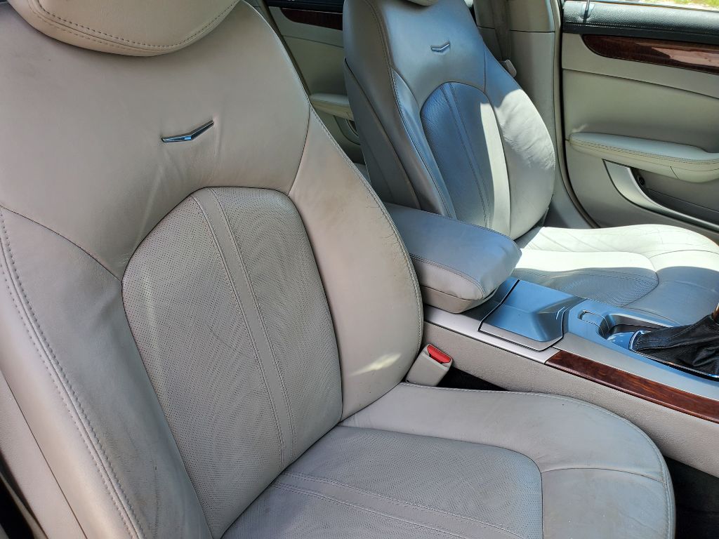 2011 Cadillac CTS Luxury Collection - Photo 40