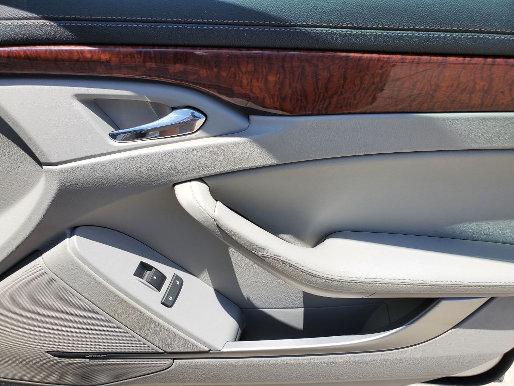 2011 Cadillac CTS Luxury Collection - Photo 36