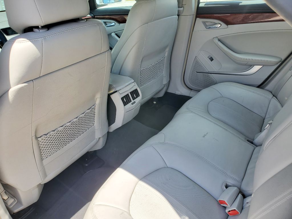 2011 Cadillac CTS Luxury Collection - Photo 25