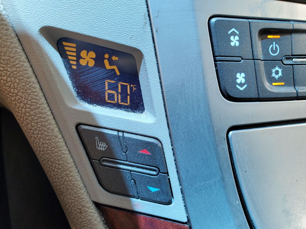 2011 Cadillac CTS Luxury Collection - Photo 22