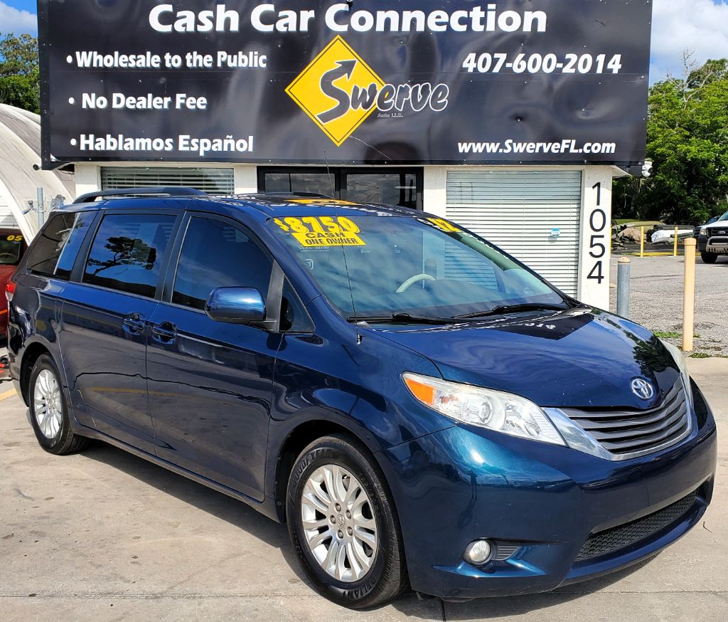 2012 Toyota Sienna XLE