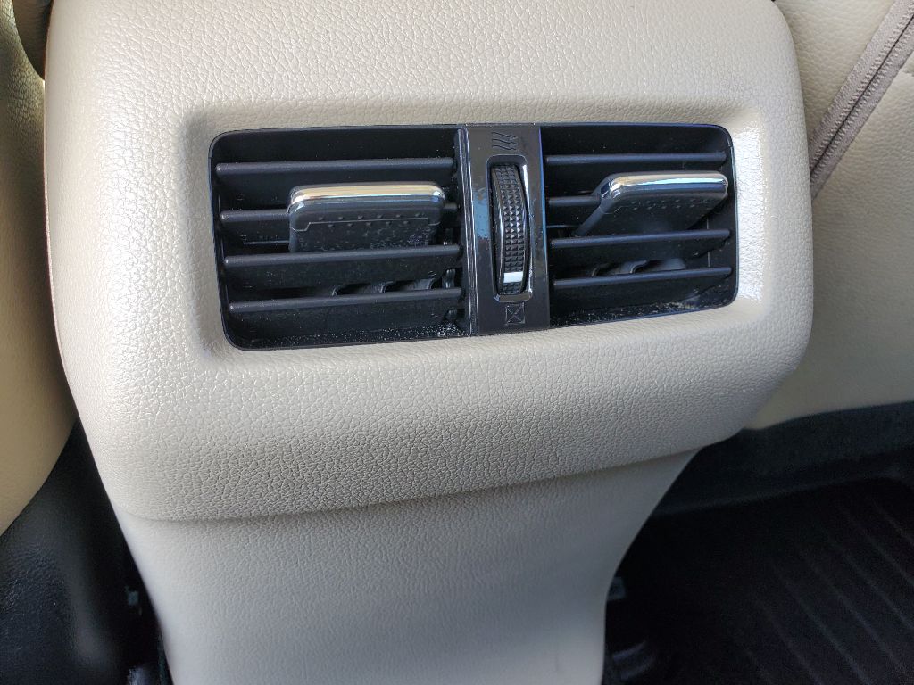 2015 Honda Accord EX-L - Photo 32
