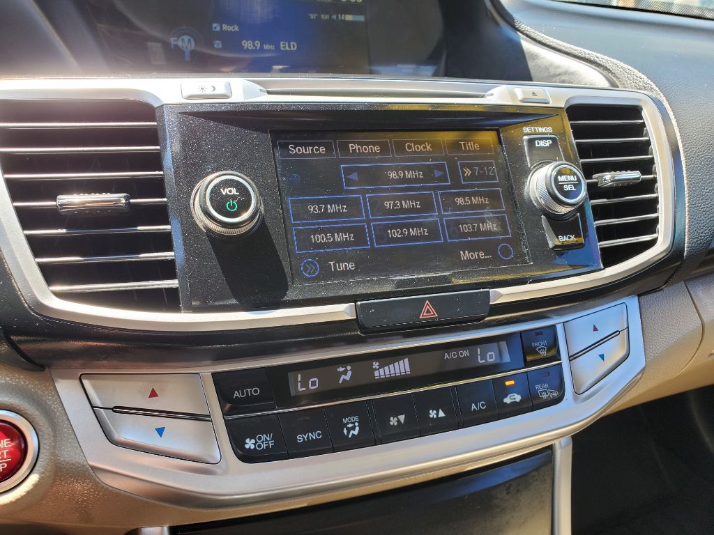 2015 Honda Accord EX-L - Photo 24