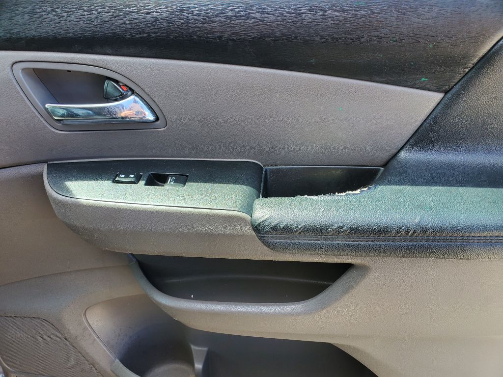 2014 Honda Odyssey EX-L - Photo 40
