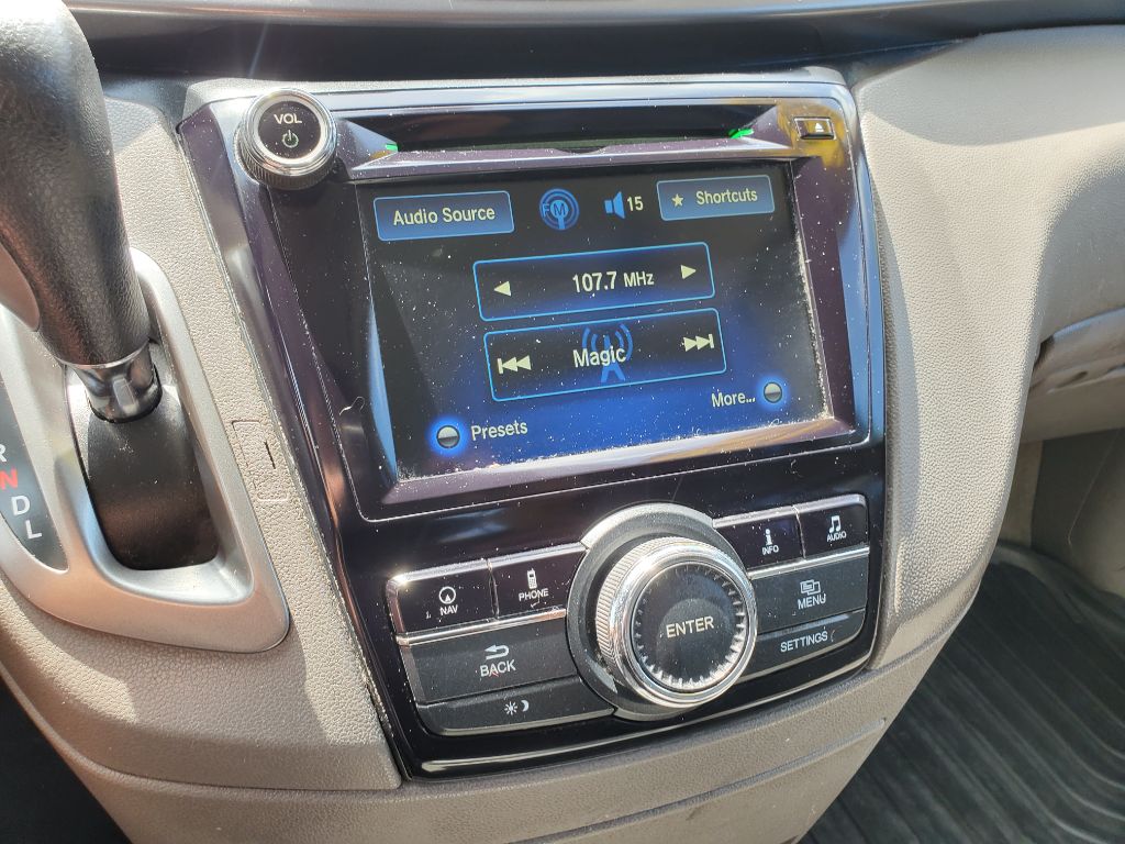 2014 Honda Odyssey EX-L - Photo 25