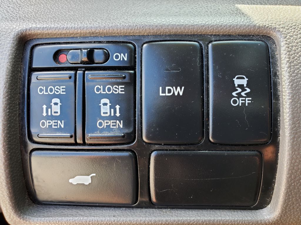 2014 Honda Odyssey EX-L - Photo 19