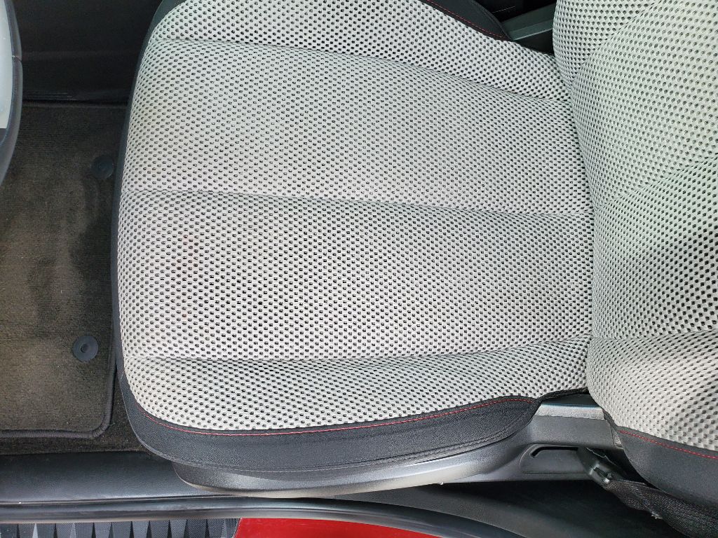 2011 Chevrolet Equinox 2LT - Photo 17