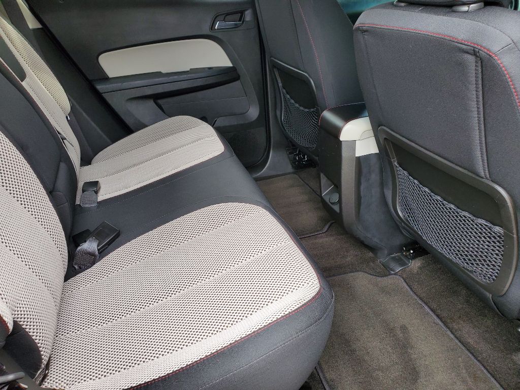2011 Chevrolet Equinox 2LT - Photo 31