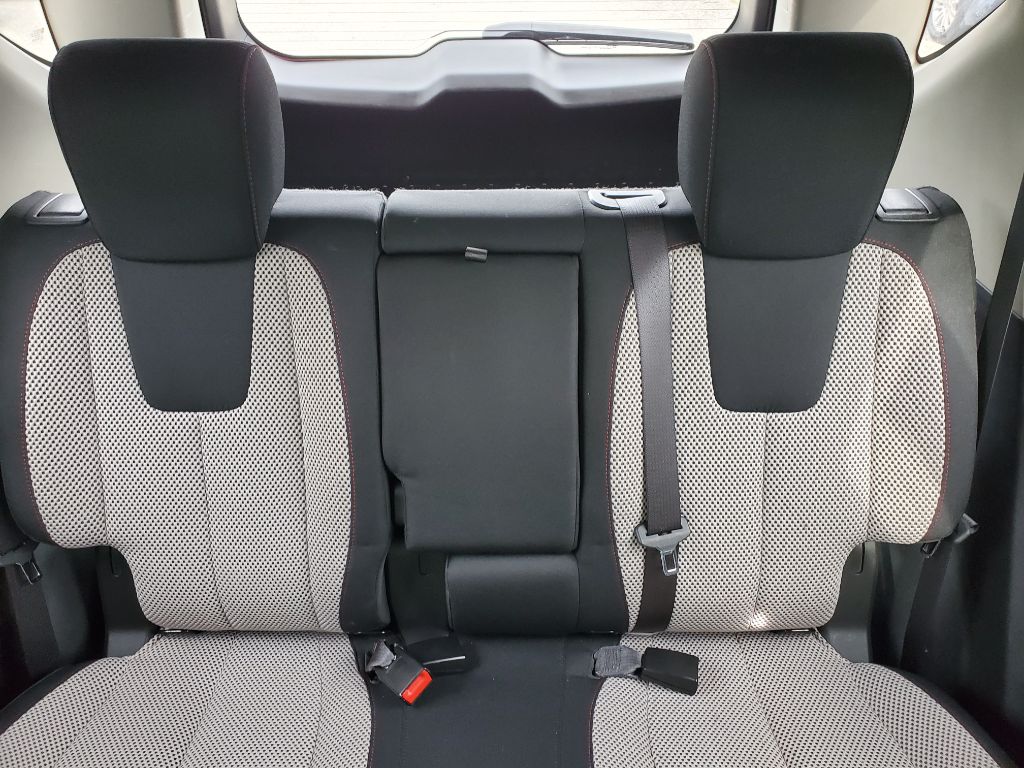 2011 Chevrolet Equinox 2LT - Photo 22