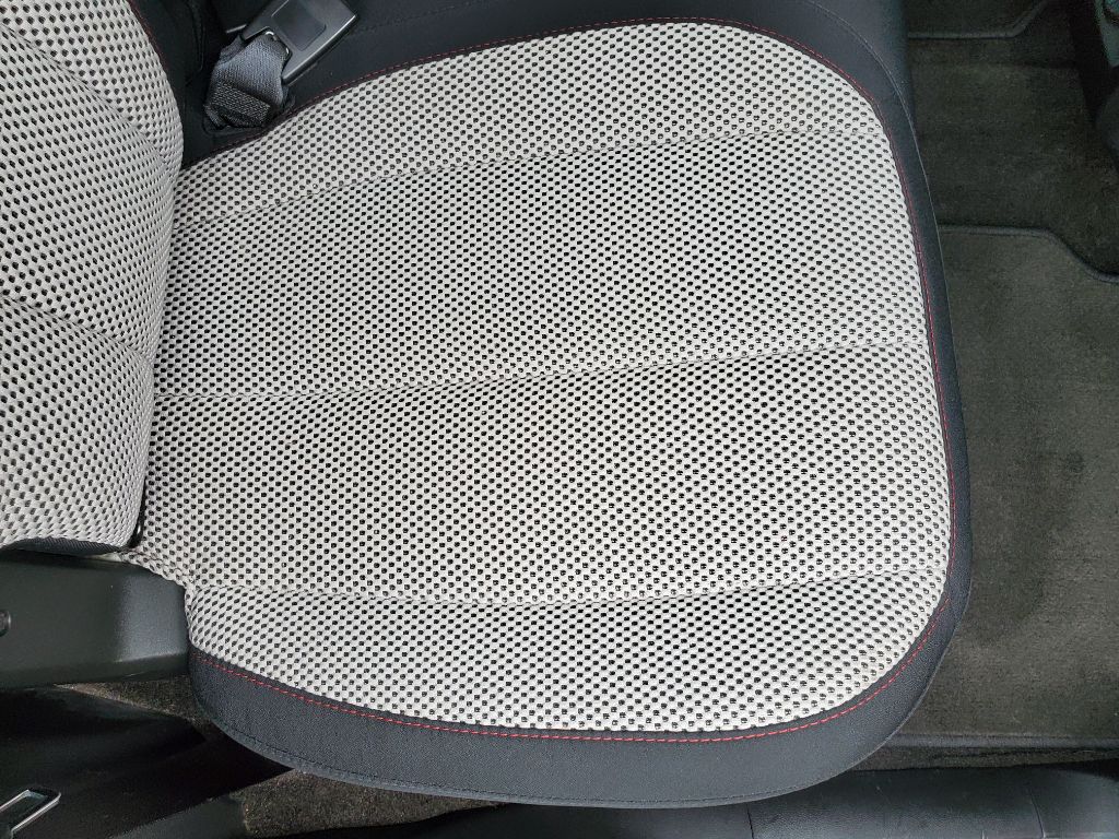 2011 Chevrolet Equinox 2LT - Photo 33
